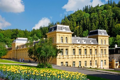 Maria Spa Courtyard