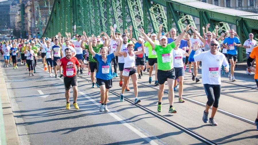 Half Maraton at Szabadság bridge Budapest