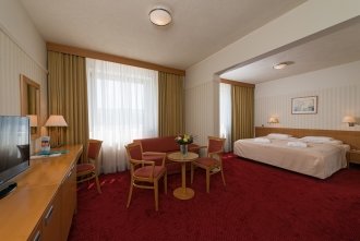 Junior Suite (Wing Palace)