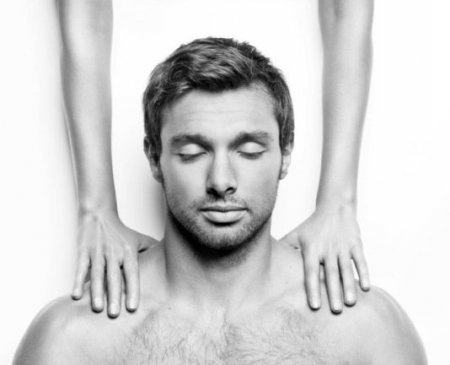 Процедура «Sothys Homme» для ухода за лицом с гиалуроновой кислотой c эксклюзивной процедурой для ухода за кожей вокруг глаз