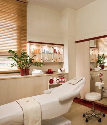 Danubius Health Spa Resort Margitsziget Emporium Beauty, Budapest