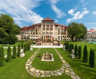 Liečebný kúpeľný hotel Danubius Resort Thermia Palace*****, Piešťany