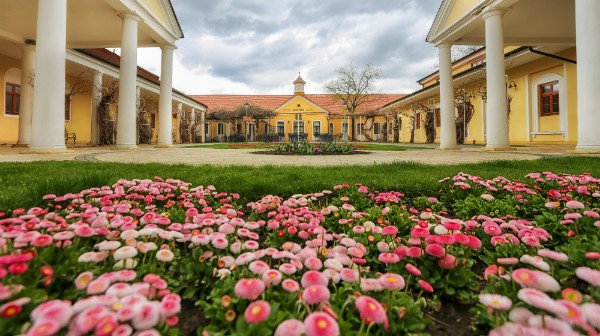 Jarný relax v kúpeľoch so 40% zľavou Piestany