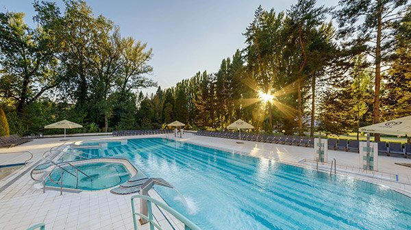 Horúce leto 3 noci - Health Spa Resort Thermia Palace