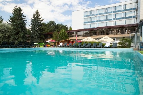 Výhodná júnová ponuka: Relaxačný wellness pobyt - Spa Hotel Grand Splendid